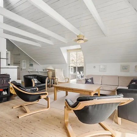 Semesterbostad Gorgeous In With Sauna