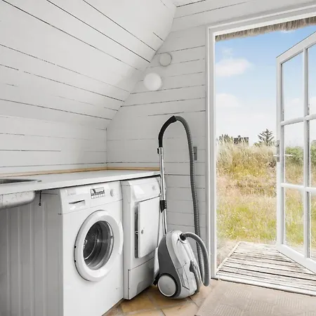 Semesterbostad Gorgeous In With Sauna Blåvand